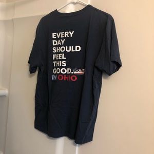 vineyard vines Ohio t-shirt